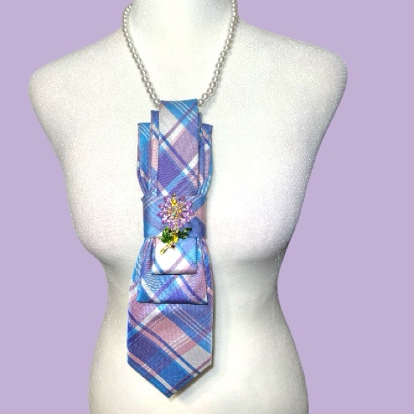 Elegant Purple Plaid Necktie Necklace And Floral Brooch